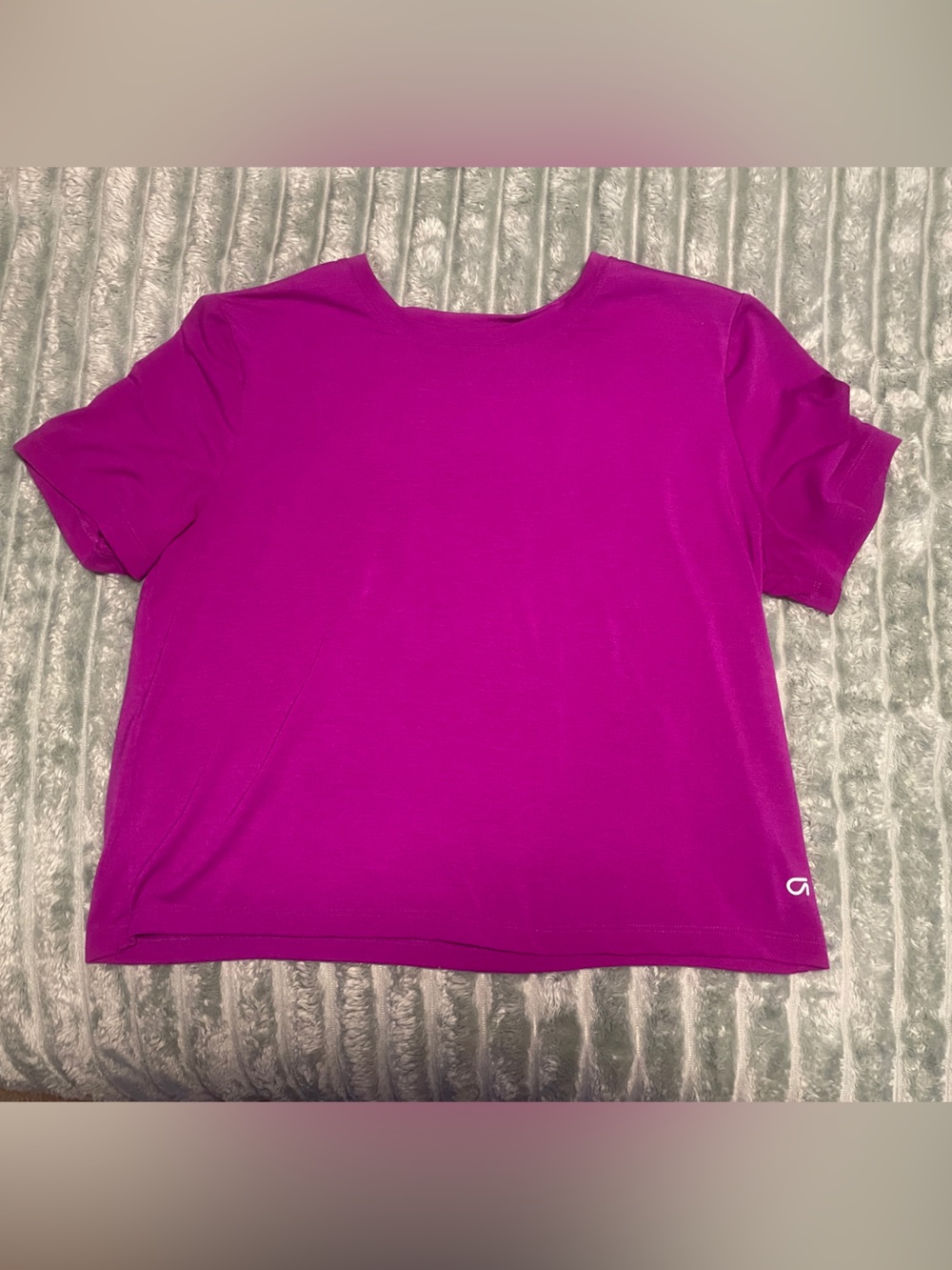GAP Cropped, Boxy Short-Sleeve Tee - Medium